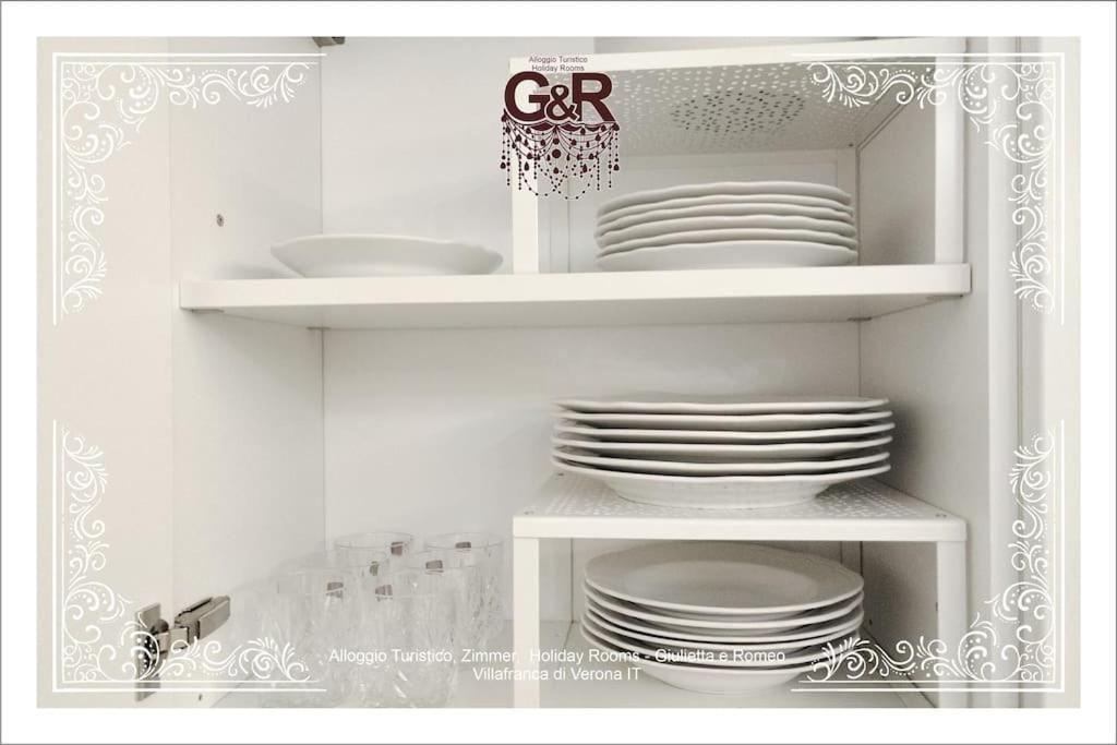 Alloggio Turistico Giulietta E Romeo - Intero Appartamento - Villafranca Di Verona, Zimmer, Holiday Rooms Eksteriør bilde