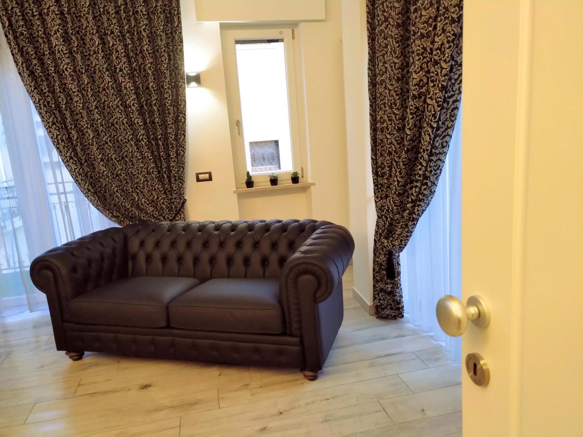 Alloggio Turistico Giulietta E Romeo - Intero Appartamento - Villafranca Di Verona, Zimmer, Holiday Rooms Eksteriør bilde