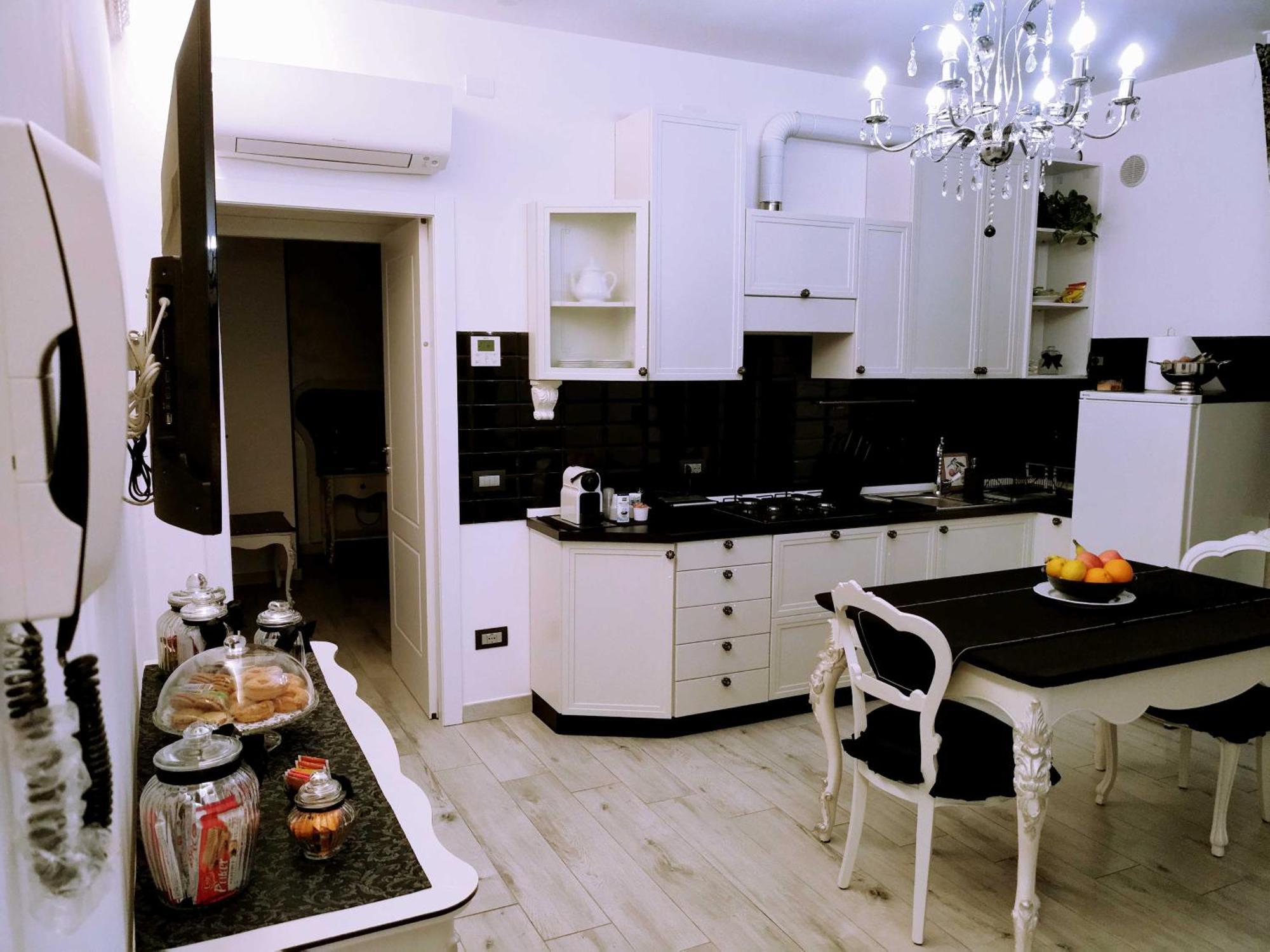Alloggio Turistico Giulietta E Romeo - Intero Appartamento - Villafranca Di Verona, Zimmer, Holiday Rooms Eksteriør bilde